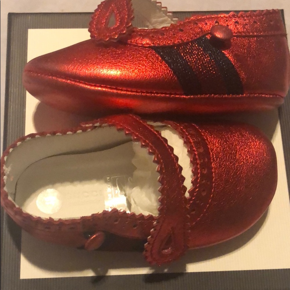 Gucci baby shoes size 18